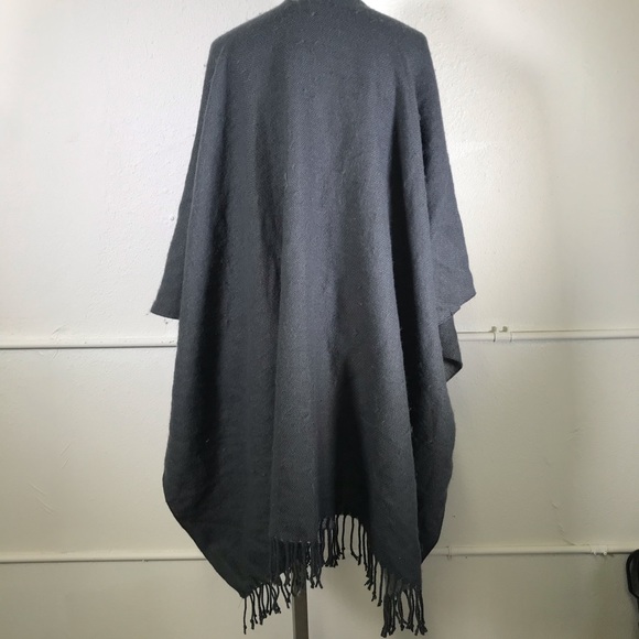Nordstrom Grey Combo Poncho Shrug - Picture 4 of 6